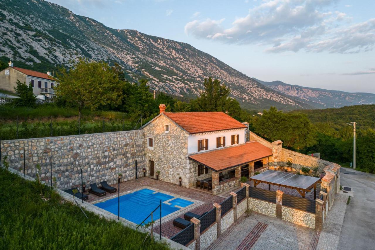 Pool Villa Cupido - Happy Rentals Drivenik Eksteriør billede